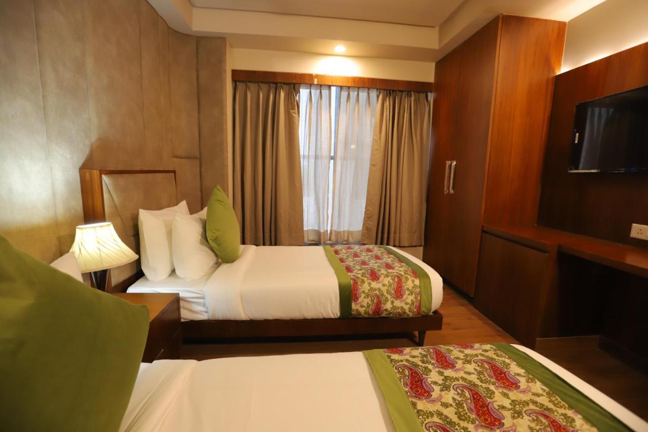 Ip Royal Hotel - New Delhi Exterior photo