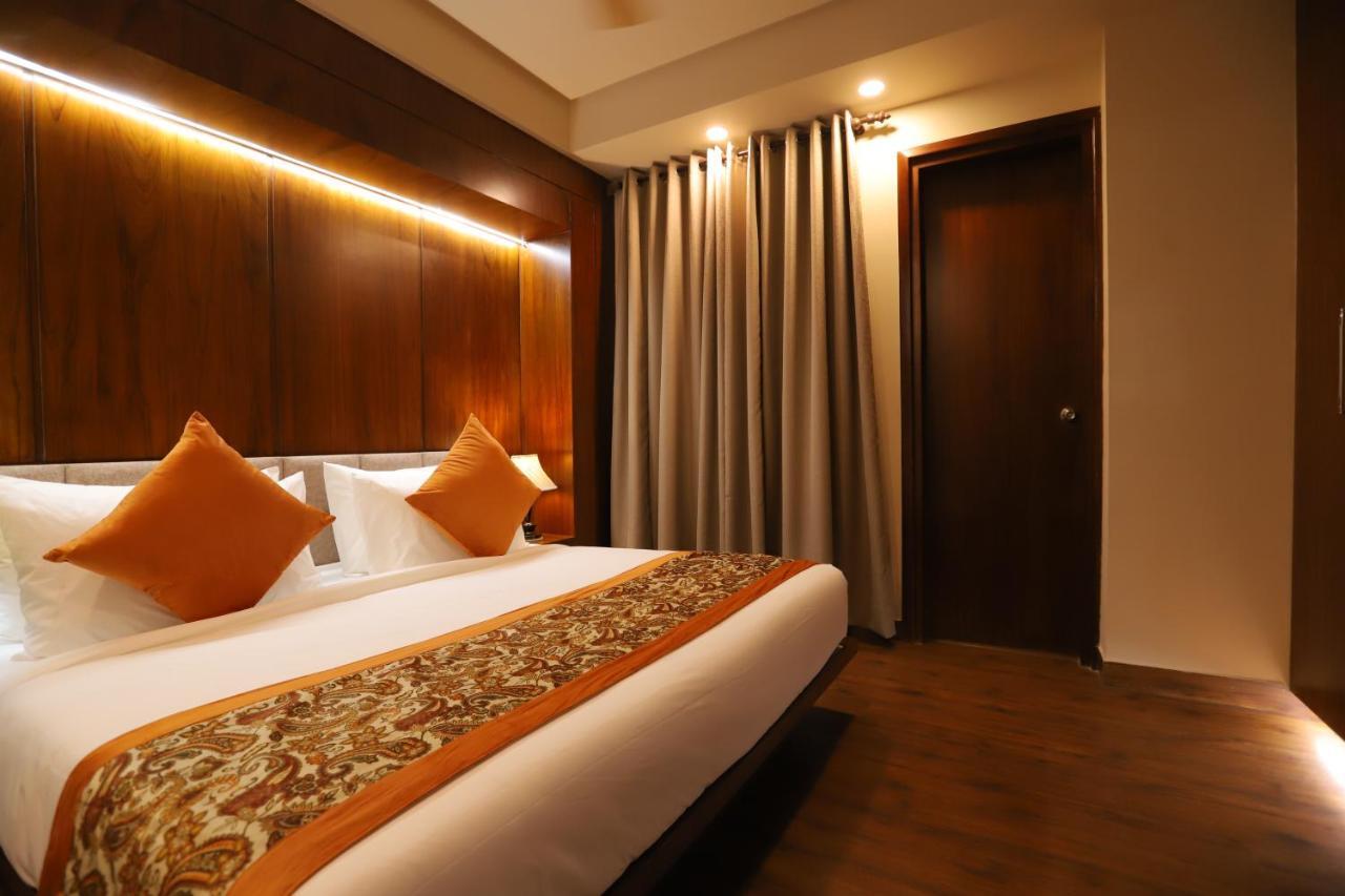 Ip Royal Hotel - New Delhi Exterior photo