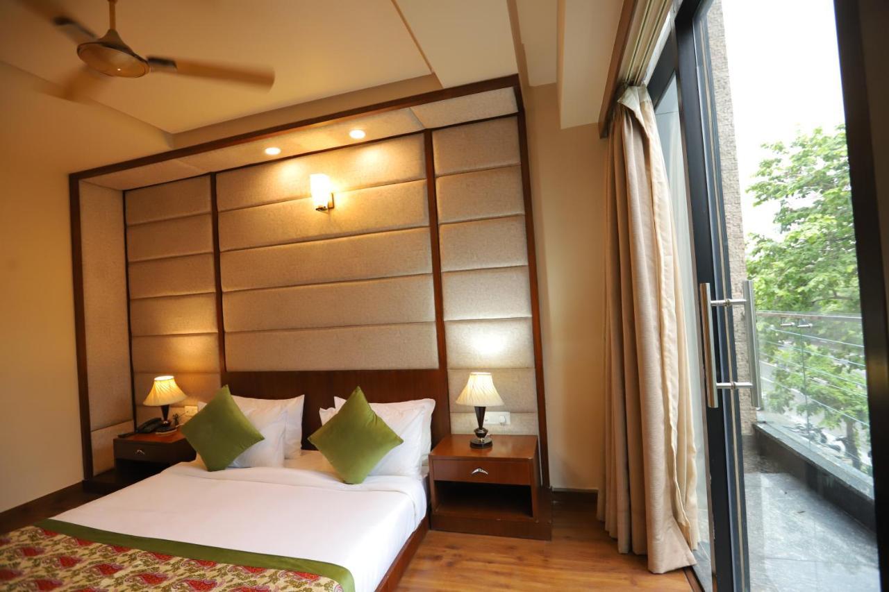 Ip Royal Hotel - New Delhi Exterior photo